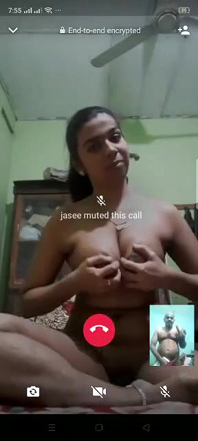 GF nude whatsapp video call chat with lover