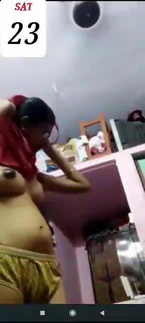 tall girlfriend stripping nude body show