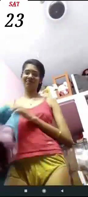 tall girlfriend stripping nude body show