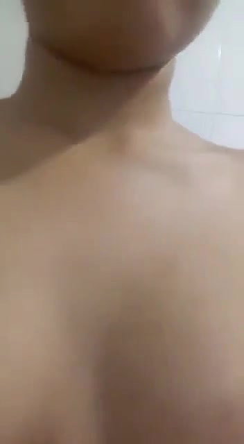 Very Horny Girl Fully Nude Fingering