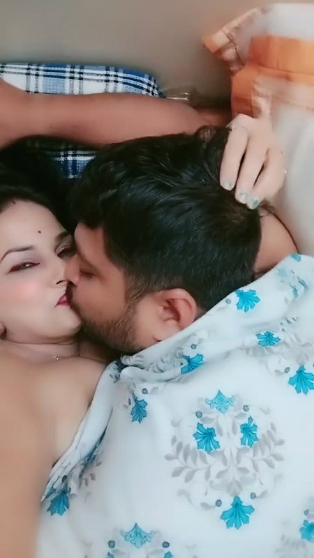 Pooja  Tango
