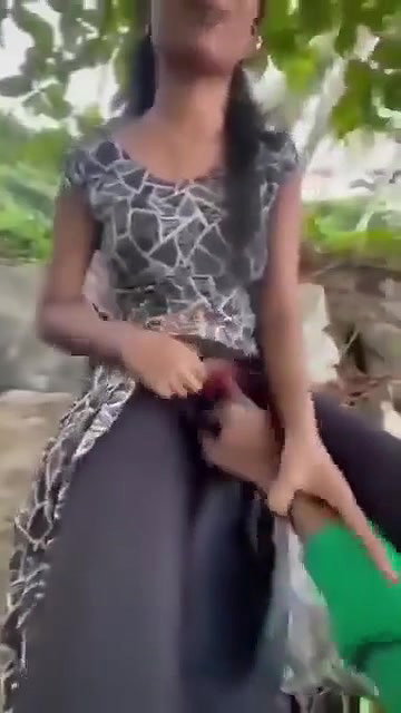 tamil Young village girl outdoor virgin pussy fingering capture