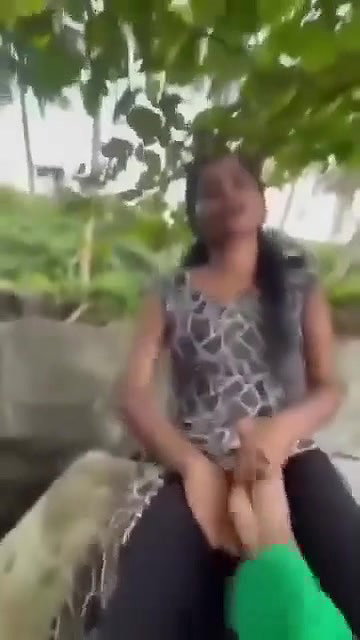 tamil Young village girl outdoor virgin pussy fingering capture