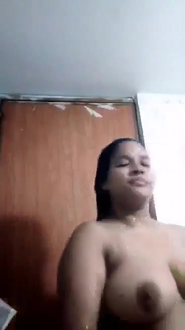 chubby Bhabhi bathing and fingering