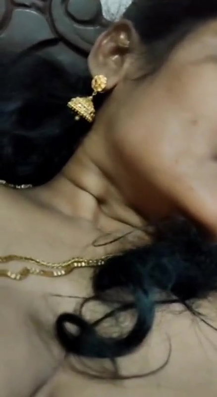 mature south Indian wife enjoying painful fuck
