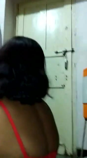 dusky mature aunty fucked on cam