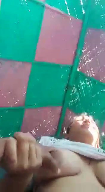 big boobs girl outdoor pussy fingering by lover
