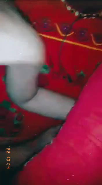 beautiful girl recorded nude on bed before sex