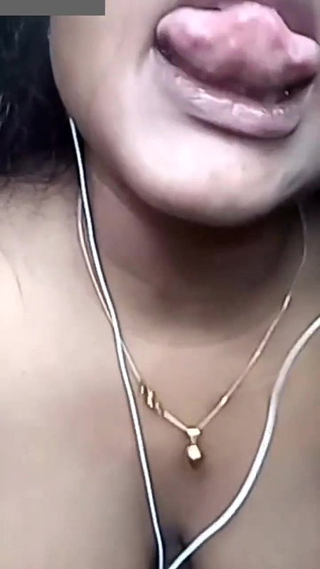Bangladeshi big boob horny chubby girl fingering
