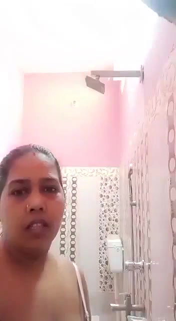 mature Bengali wife making her nude video