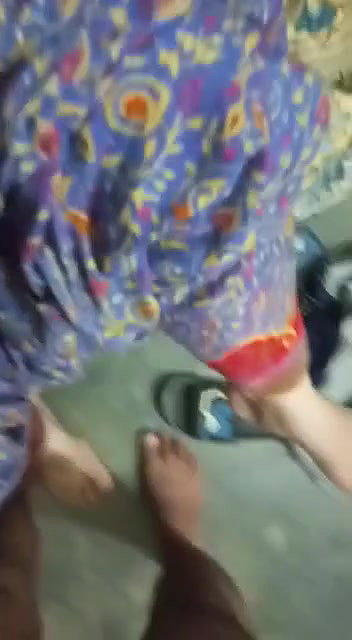 milk tanker aunty pussy captured nude