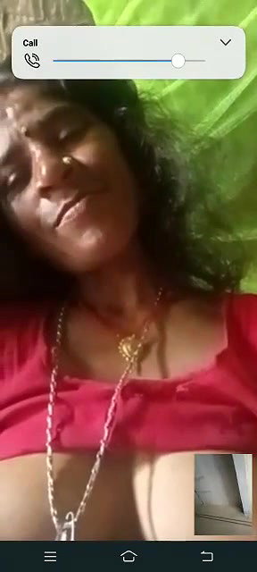 village mature Bhabhi showing boobs on video call