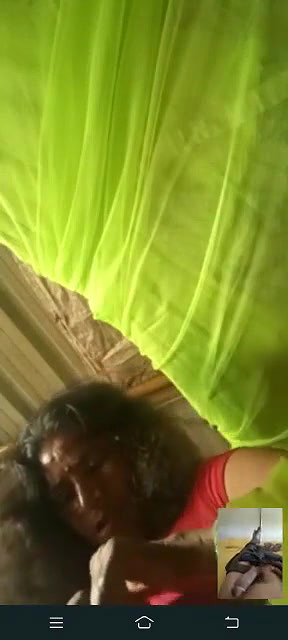 village mature Bhabhi showing boobs on video call