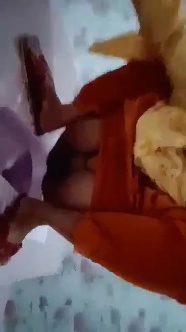 Beautiful Bangladeshi girl pissing