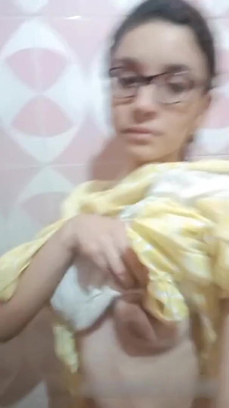 CUTE SEXY YOUNG SLIM BENGALI GF SHOWING BOOBS ASSHOLE HAIRY PUSSY TO LOVER