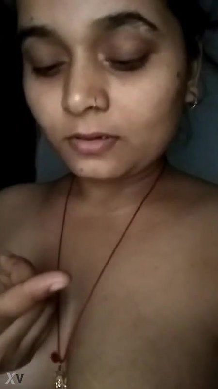 Indian housewife milking her boobs on cam