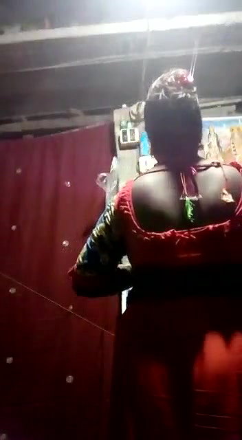 mature village Bhabhi applying oil on her pussy