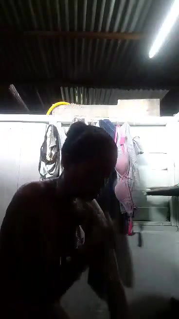 cute Tamil girl bathing on selsfie cam