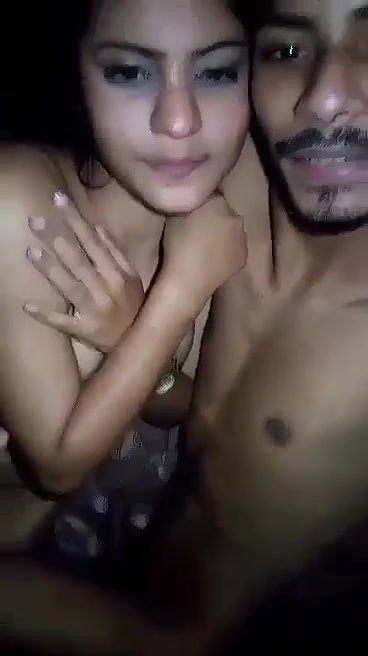 adorable Bengali girl nude romance with lover