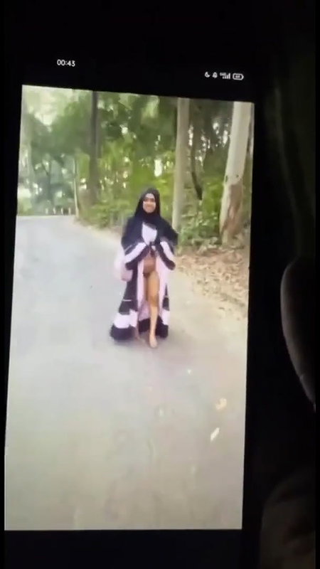 Hijabi Bengali Girl Walking Nude On Road