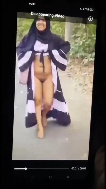 Hijabi Bengali Girl Walking Nude On Road