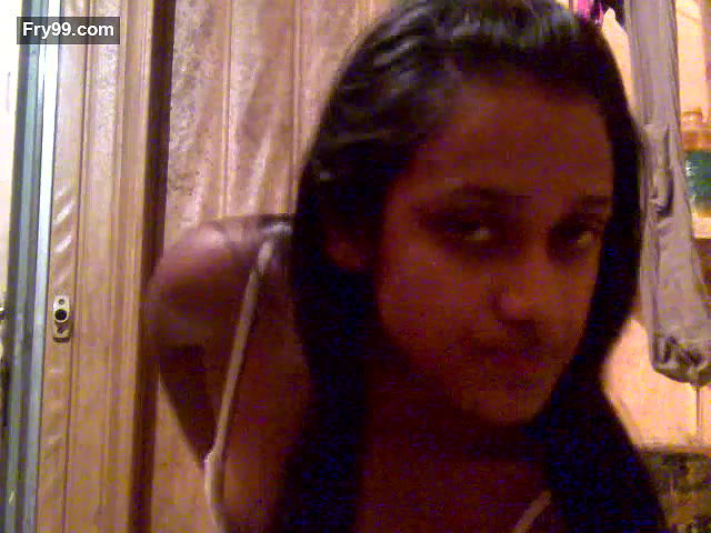 18 Sal ki ladki ko jam kar choda wo Bhi pagal ho gayi Doggy style-BanglarBaBi