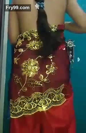 35 Year Old (Ayesha Bhabhi) bakaya paisa lene aye the, paise ke badle padose se kiya Choda Chudi, Hindi Audio – part-2