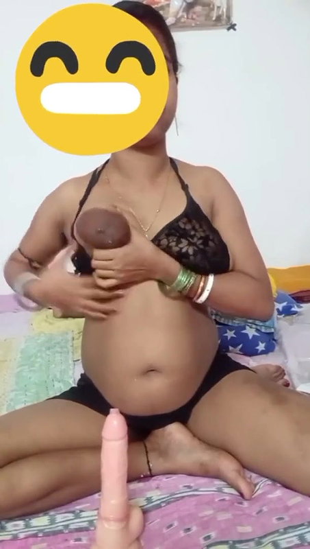 Bengali housewife milking her big boobs on cam