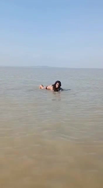 fucking Desi Randi sitting on shallow river bed