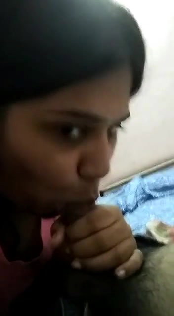 Desi Bhabhi blowjob MMS leaked online