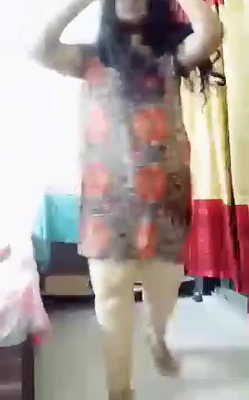 big ass Indian lady showing her naked beauty