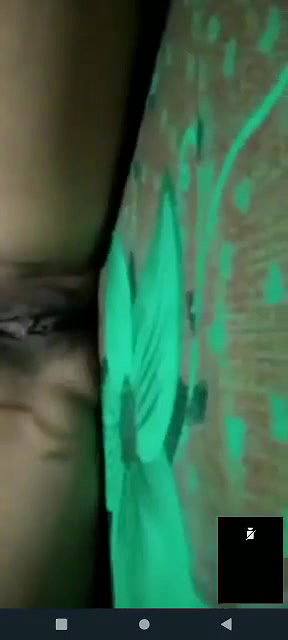 Bangladeshi shy wife showing pussy on video call