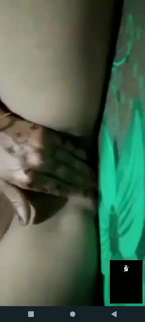 Bangladeshi shy wife showing pussy on video call