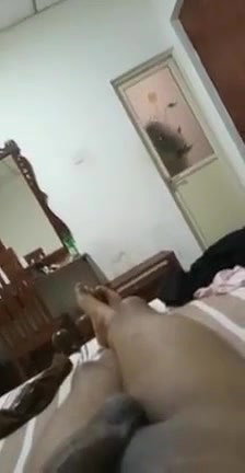 chubby Gf captured nude on cam before fucking