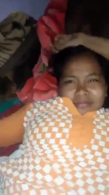 Assamese girl getting her both holes drilled by BF