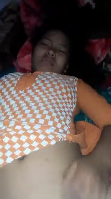 Assamese girl getting her both holes drilled by BF