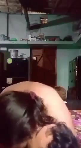 Bangladeshi Bhabhi pounding on dick of hubby from top