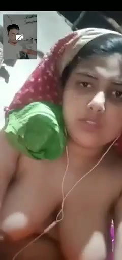 Bangladeshi Beautiful Cute Girl Showing