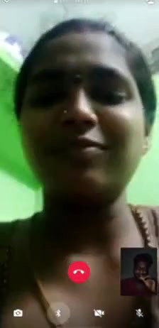 south Indian wife shows her boobs on video call