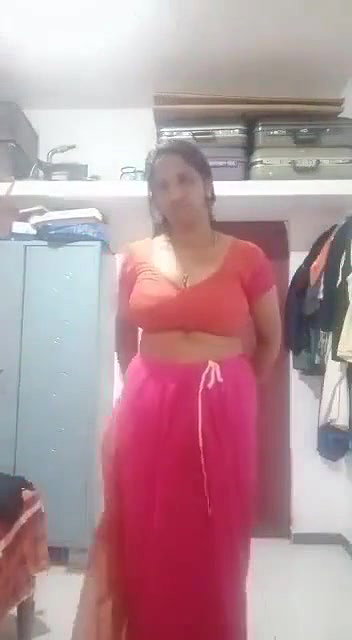 Unsatisfied mature housewife making video for lover