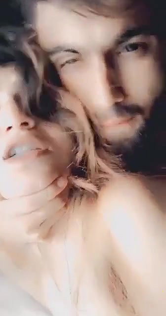 Hot Indian lovers standing sex MMS