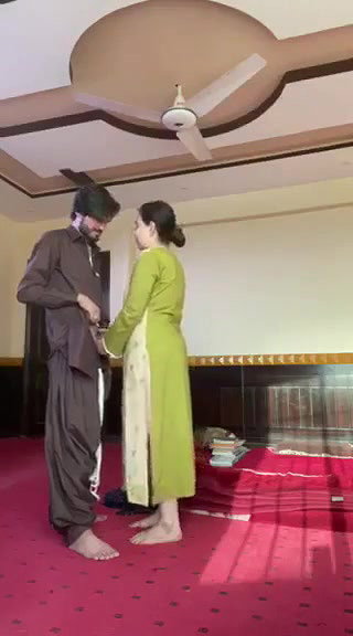 Pakistani wife illicit sex with friend of hubby