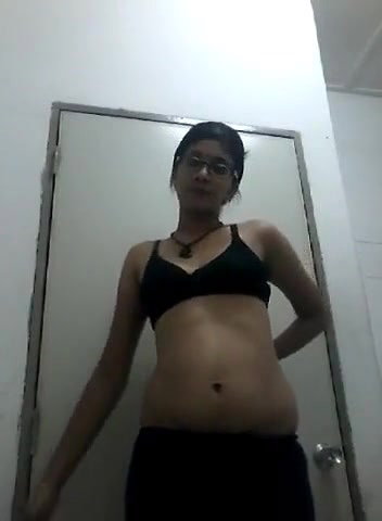 Innocent looking girl getting dirty on cam