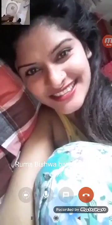 super cute Bangladeshi girl showing boobs on video call