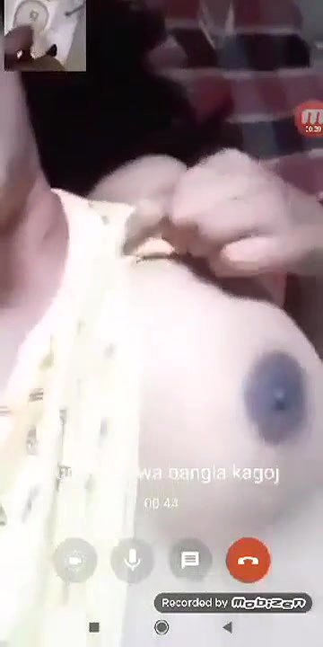 super cute Bangladeshi girl showing boobs on video call