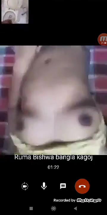 super cute Bangladeshi girl showing boobs on video call