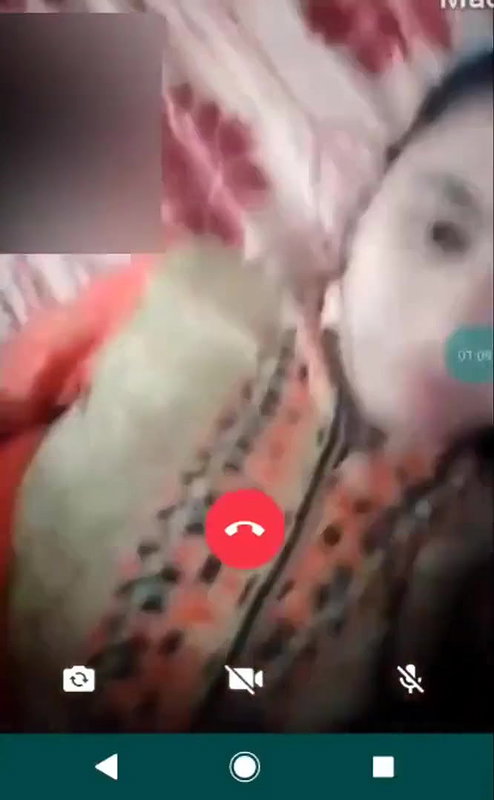 Pakistani girl showing her cute small boobs on VC