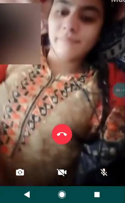 Pakistani girl showing her cute small boobs on VC