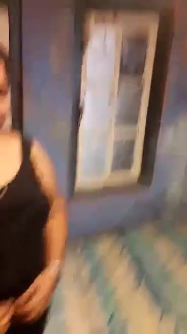 fatty Indian girl captured nude by lover