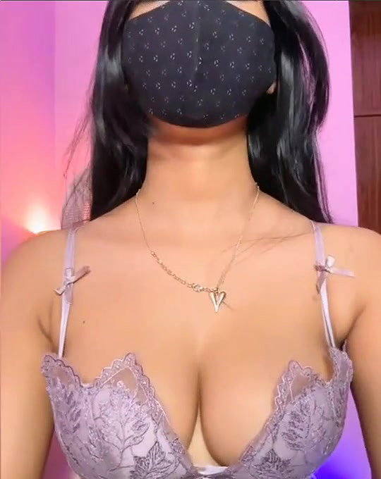 Indian girl Nude Boobs Show Dildo Handjob and Sexy Erotic Dance Show